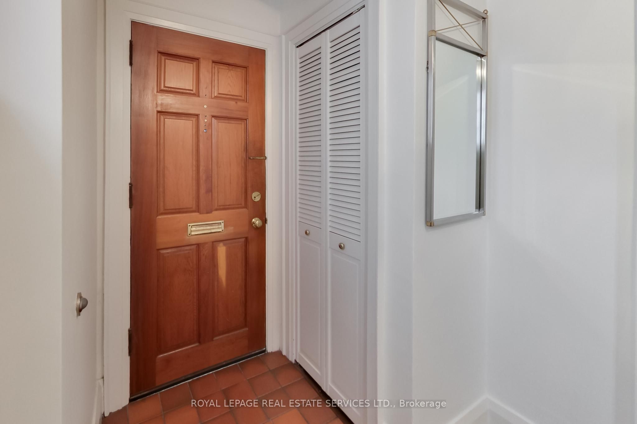 738 Huron Street