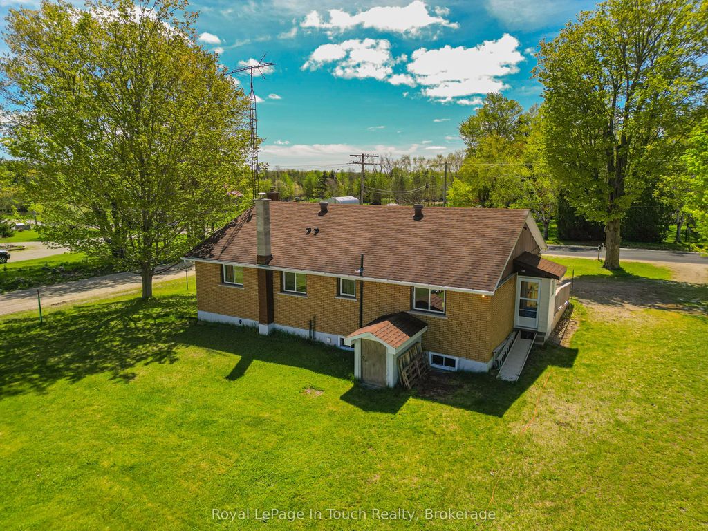 Photo of 859 CEDAR POINT Road, Tiny, ON L9M 0K2 (MLS # S13156836)
