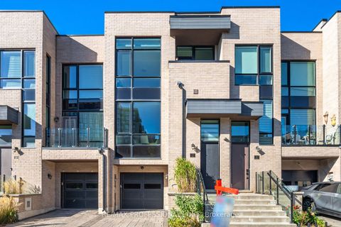 22 Pony Farm Drive Toronto ON M9R 0B3