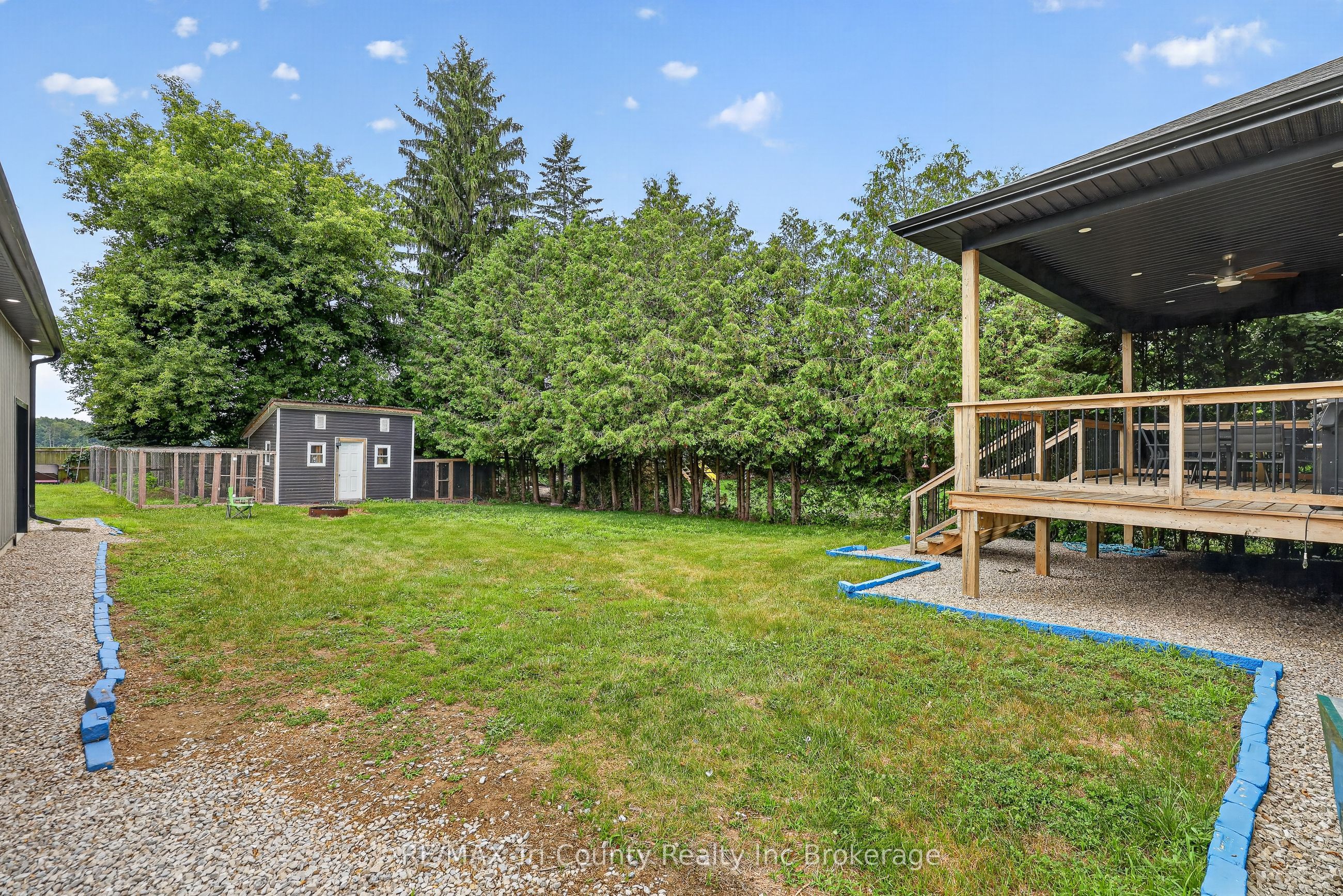 520 Fairground Road W
