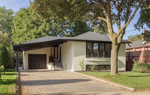 27 Hollister Road Toronto ON M9C 4M6