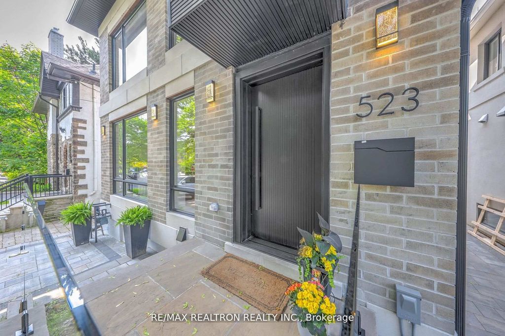 Photo of 523 Briar Hill Avenue, Toronto, ON M5N 1N1 (MLS # C12861834)