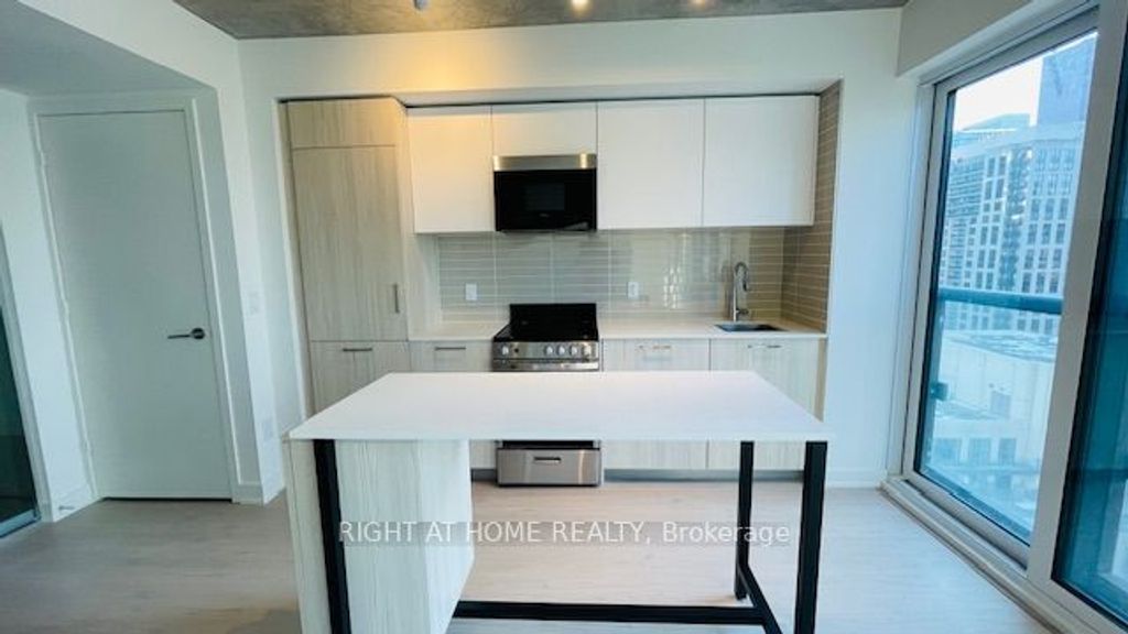 Photo of 65 Mutual Street #1905, Toronto, ON M5B 0E5 (MLS # C13116356)