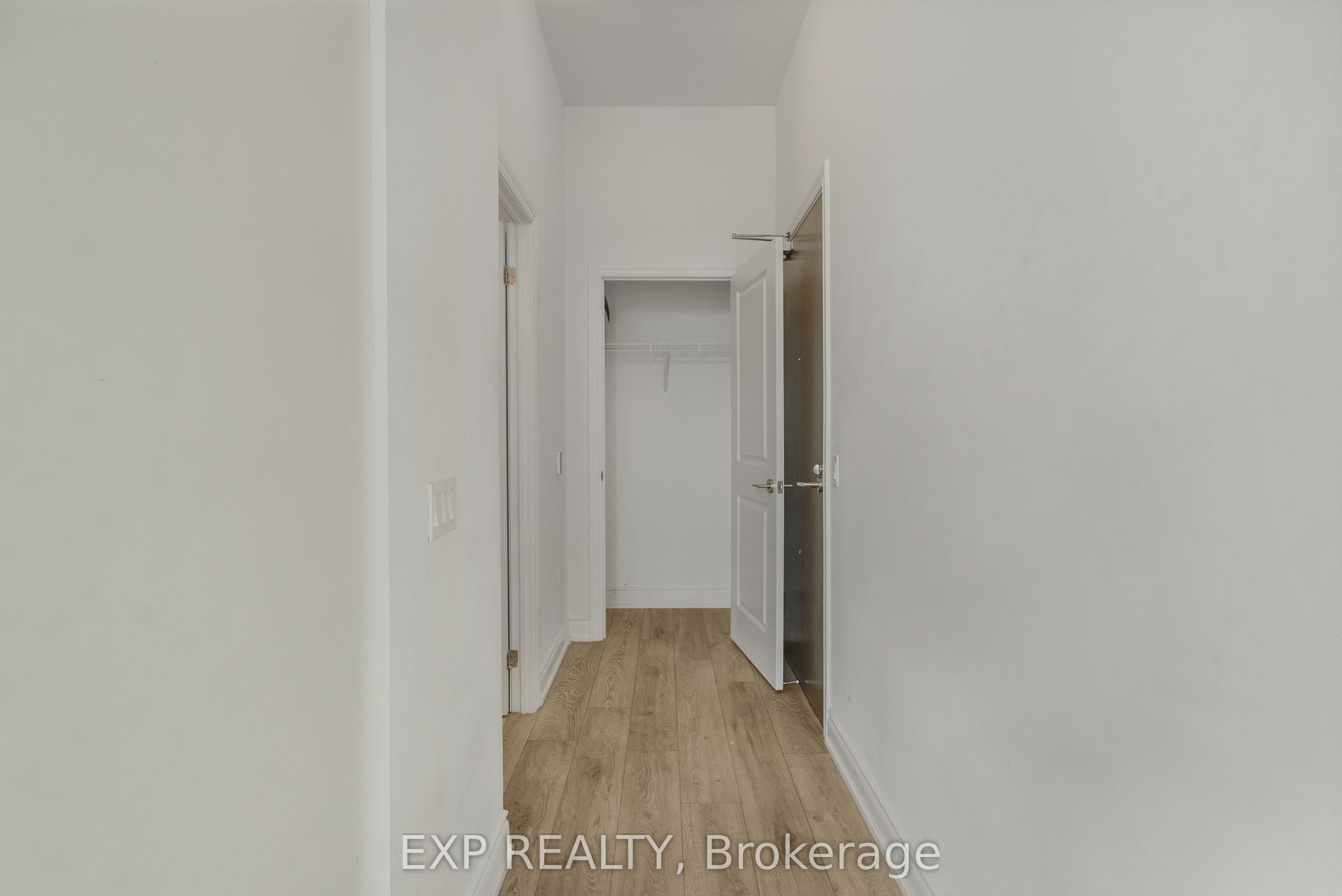 1050 Main Street E 112