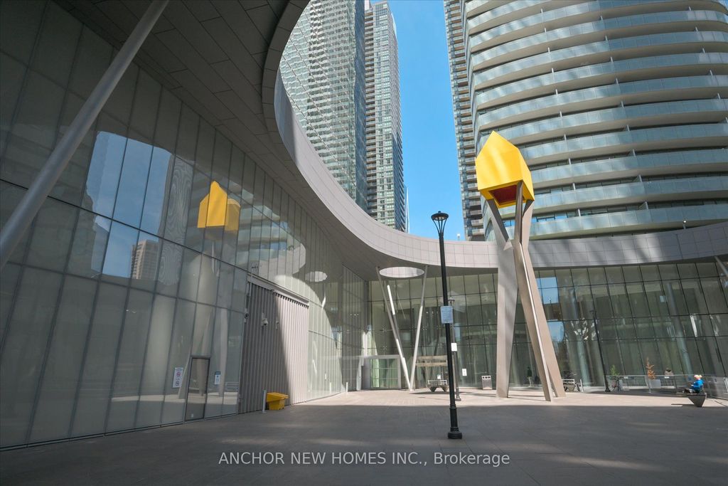 Photo of 12 York Street #4402, Toronto, ON M5J 0A9 (MLS # C12411150)