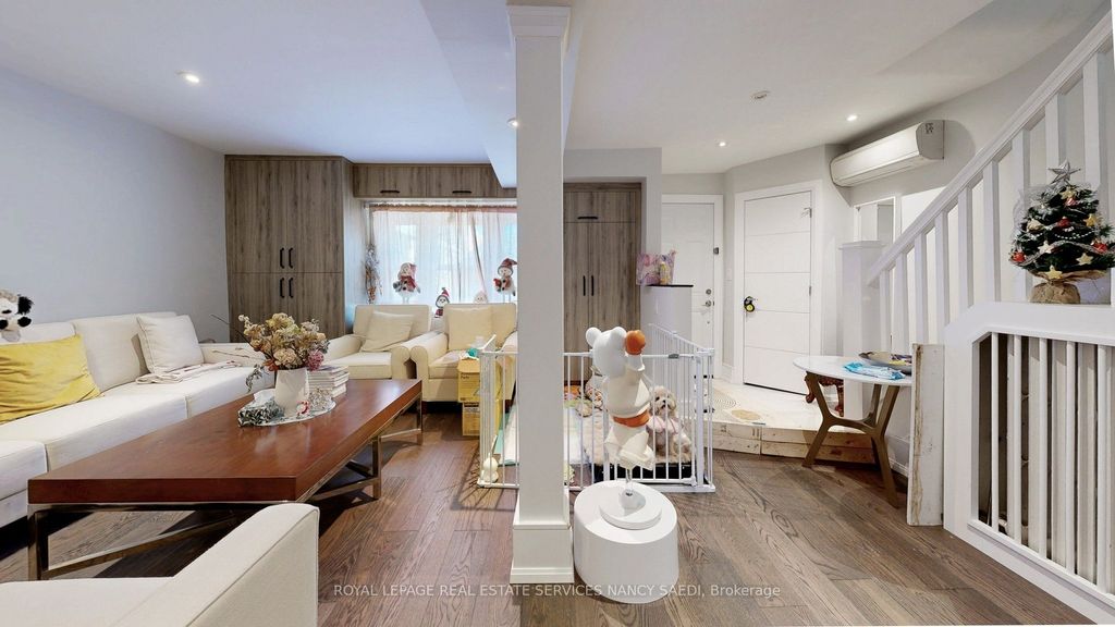 Photo of 72 Mann Avenue, Toronto, ON M4S 2Y3 (MLS # C13064232)