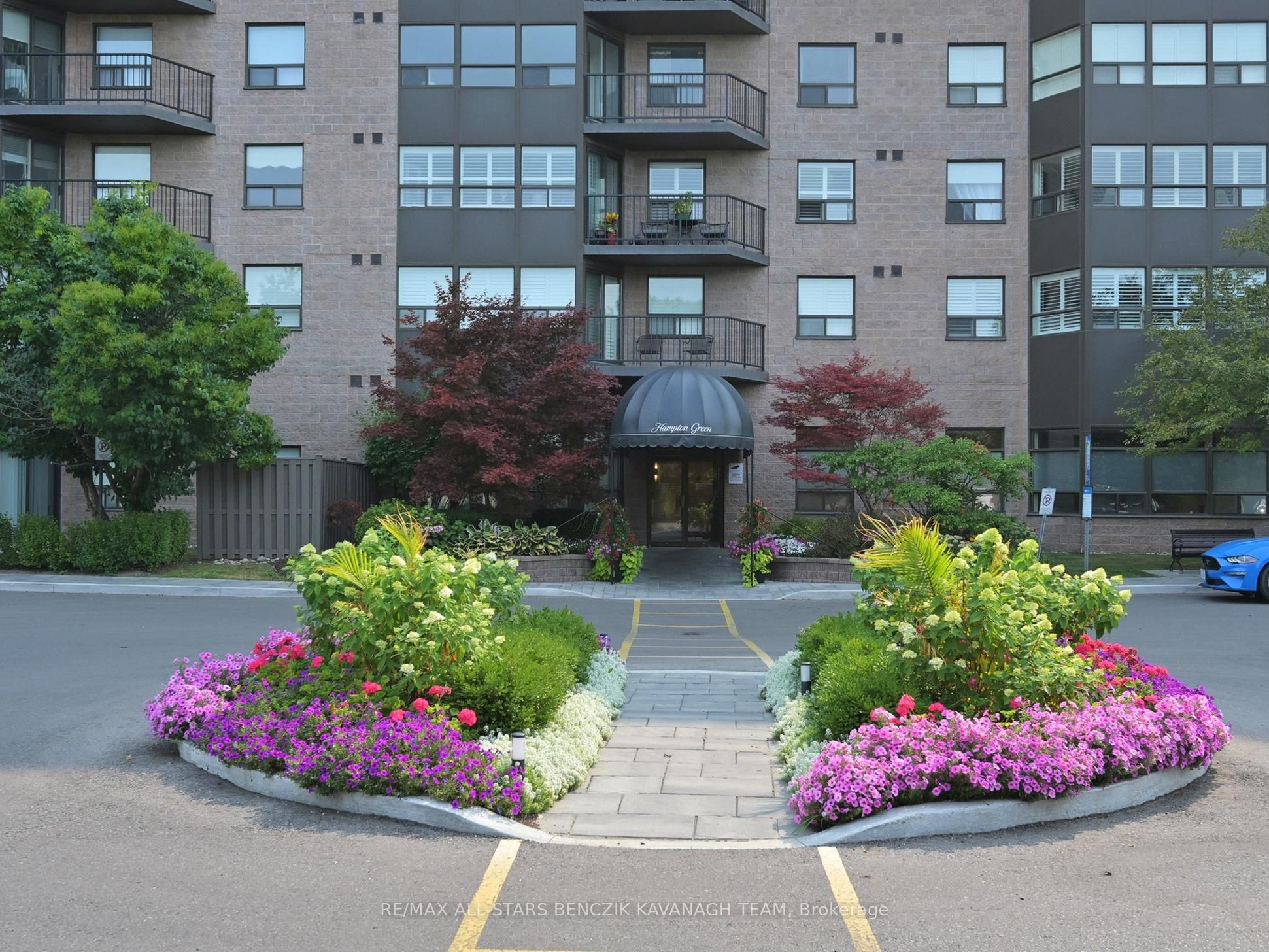 2 Raymerville Drive 416