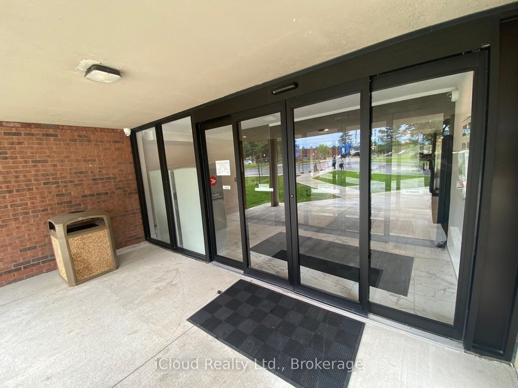 Photo of 3501 Glen Erin Drive #606, Mississauga, ON L5L 2E9 (MLS # W12370270)