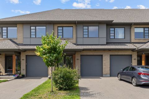 Photo of 821 Quartet Avenue, Blossom Park - Airport and Area, ON K1X 0C4 (MLS # X12386028)