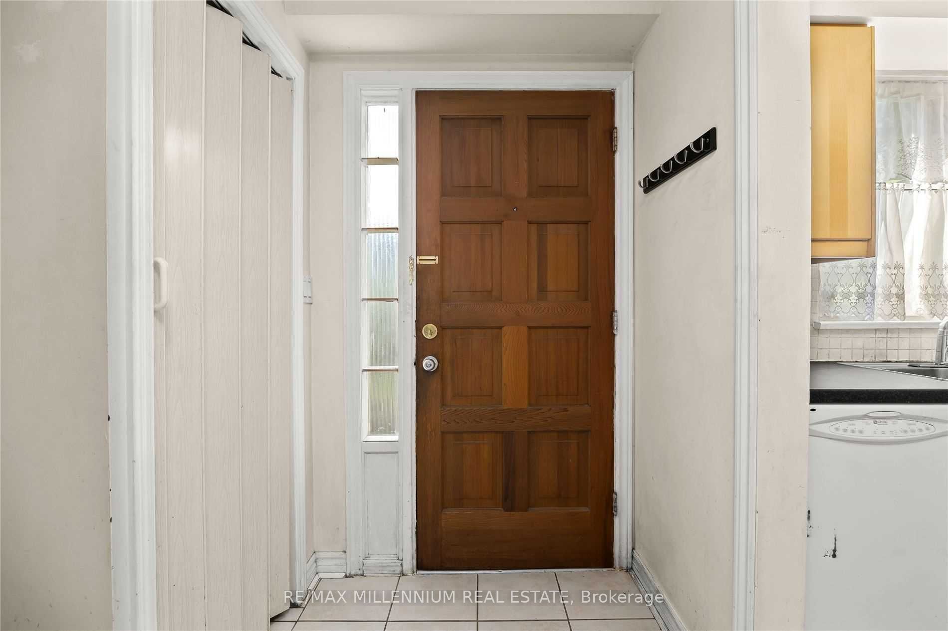 17 The Carriage Way #17