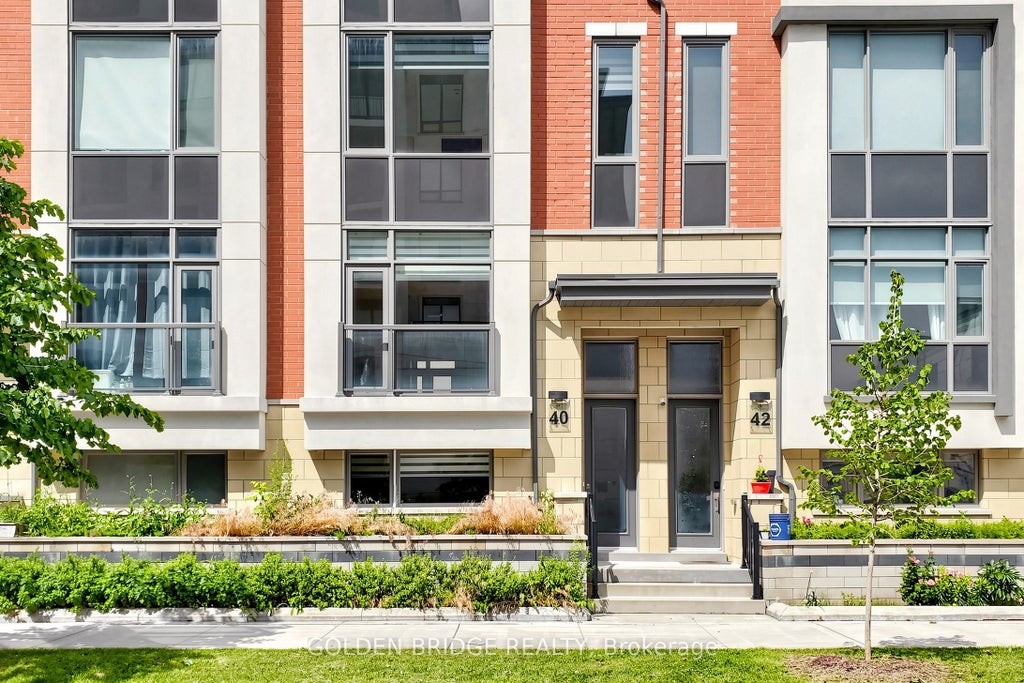 Photo of 40 William Saville Street, Markham, ON L3R 9S3 (MLS # N13492096)