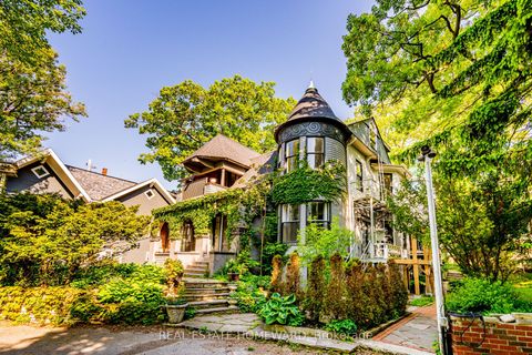 3025 Queen Street E Toronto ON M1N 1A5