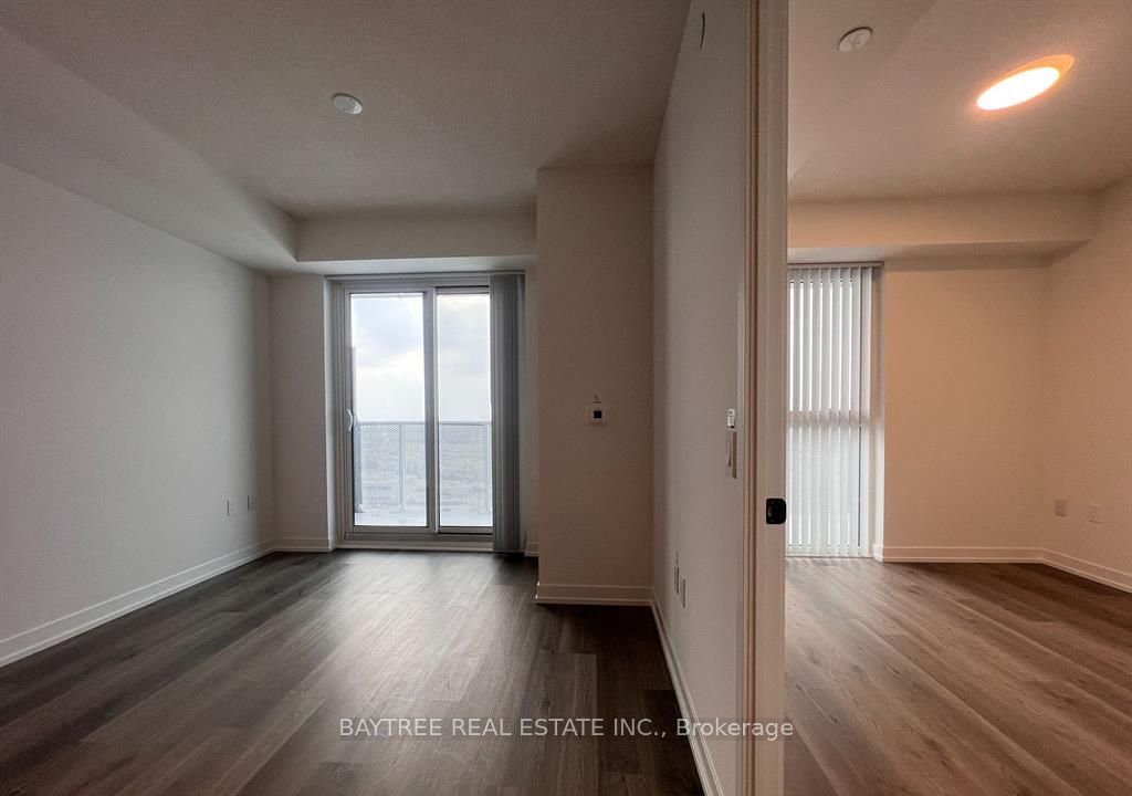 195 Commerce Street 1610