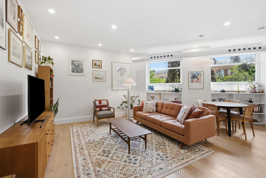 Photo of 371 Wallace Avenue #39, Toronto, ON M6P 3N8 (MLS # W13464198)