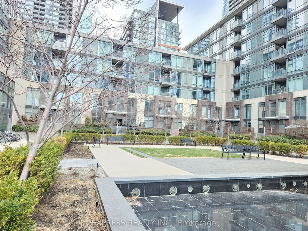 Photo of 15 Fort York Boulevard #705, Toronto, ON M5V 3Y4 (MLS # C13023832)