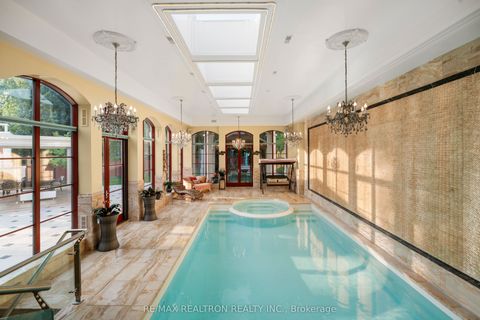 20 Bryson Drive Richmond Hill ON L4C 6E3