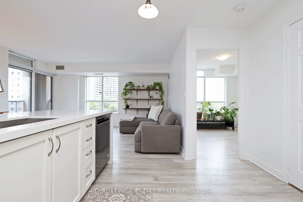 Photo of 225 Wellesley Street E #512, Toronto, ON M4X 1X8 (MLS # C13132274)