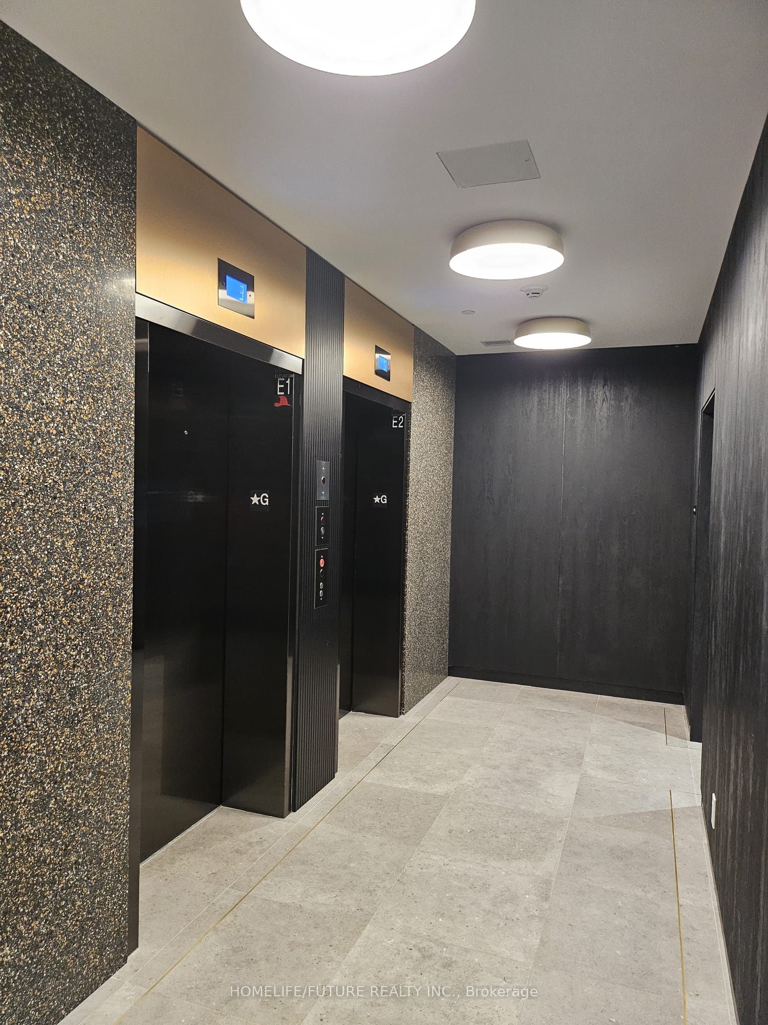 5 Lakeview Avenue 207