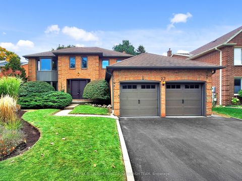 27 Grove Road Markham ON L3P 4M2