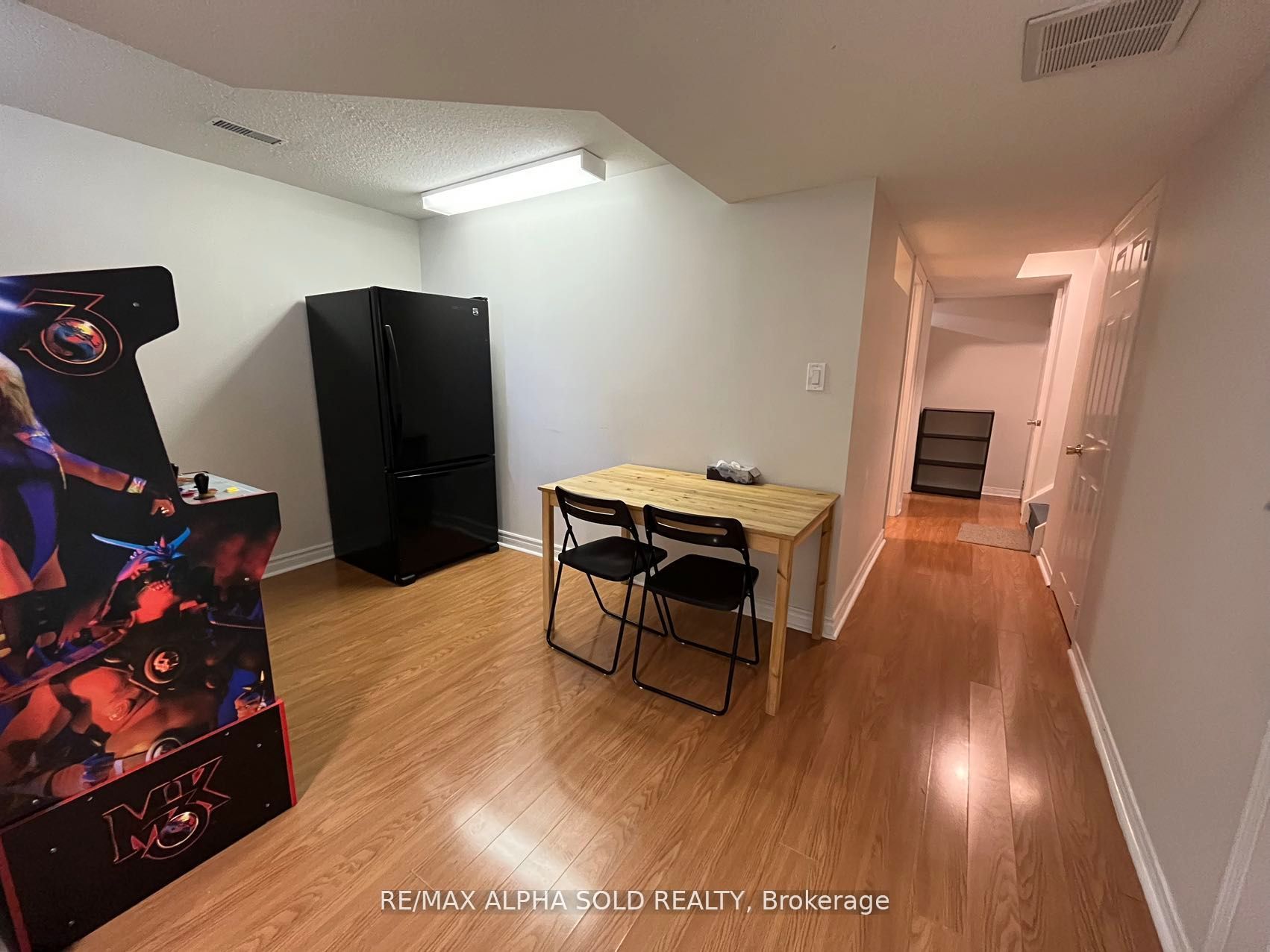 79 GREENSBORO Drive bsmt