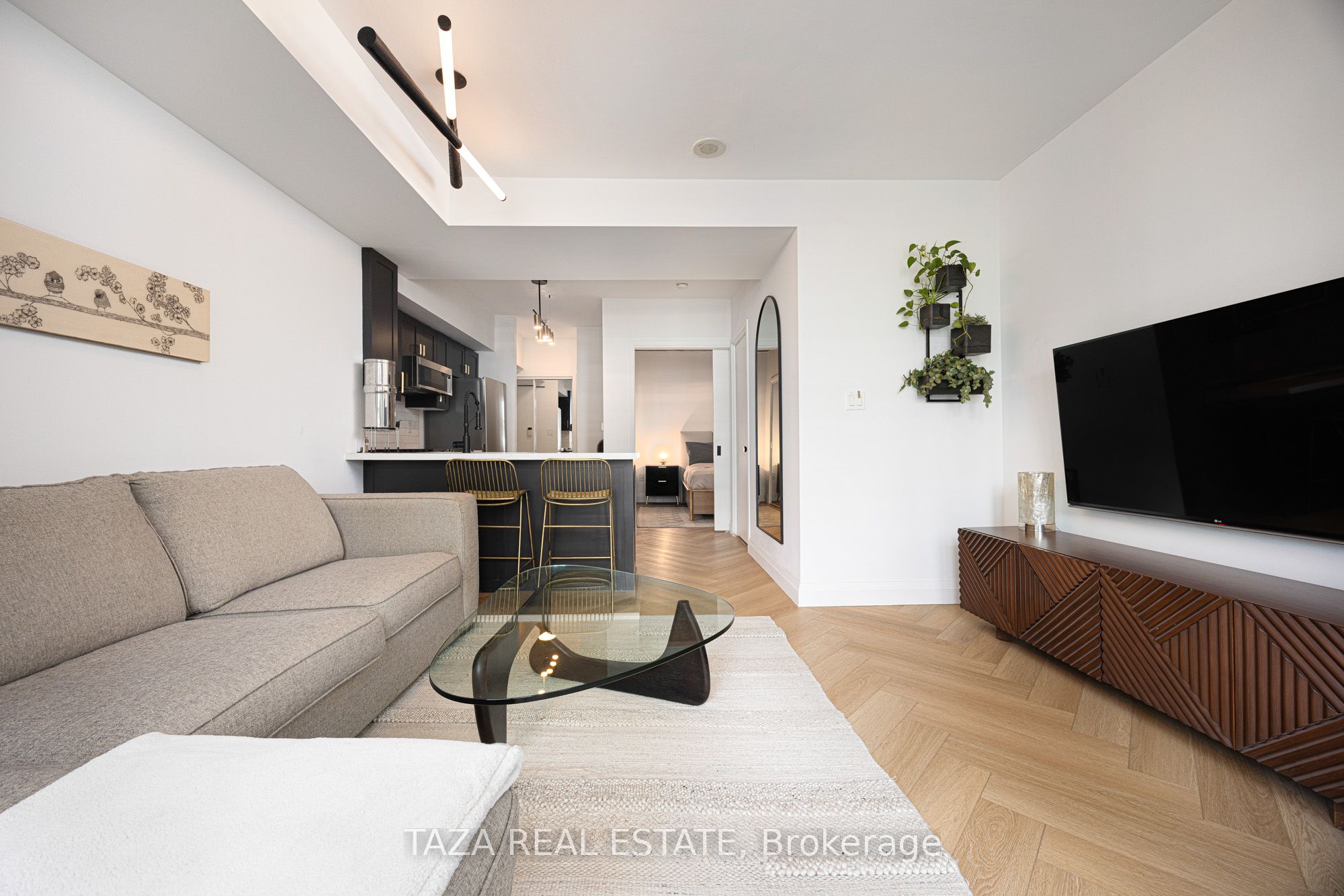 10 Navy Wharf Court 1705