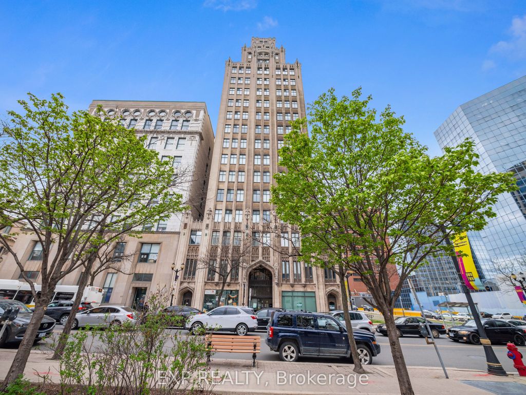 Photo of 36 James Street S #805, Hamilton, ON L8P 4W4 (MLS # X13087948)