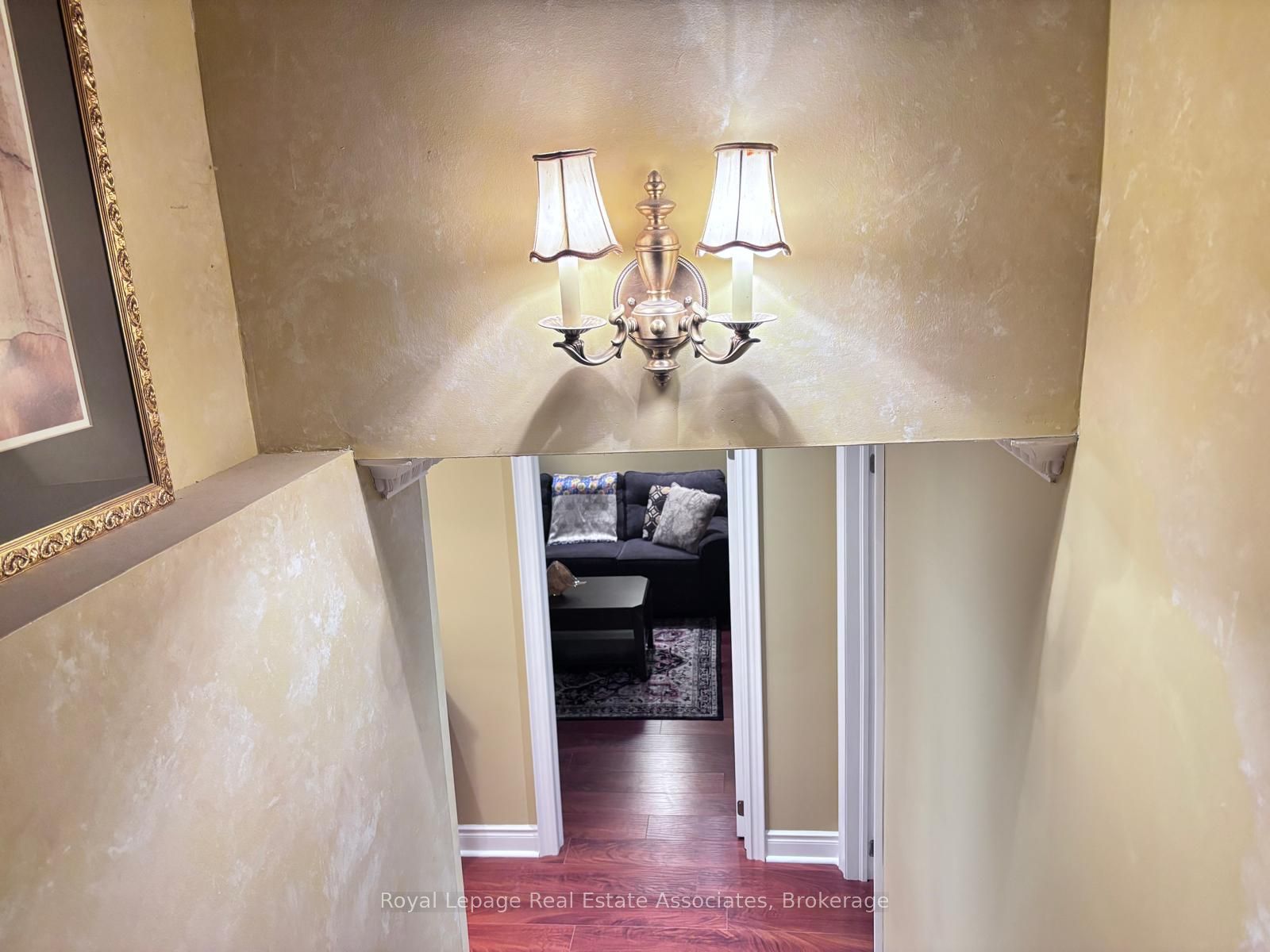 79 Princess Valley Crescent Bsmt