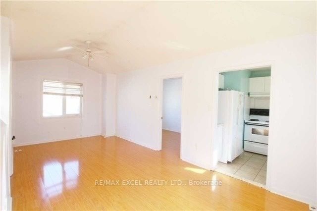 79 Walkerville Road Coach H