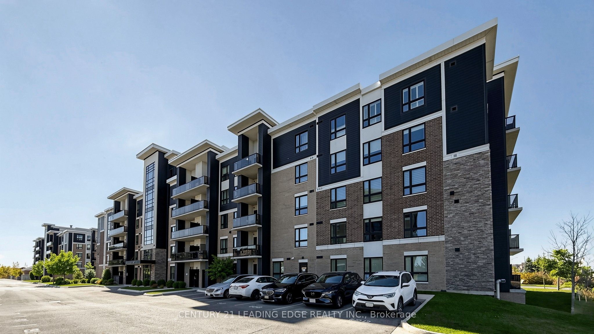 620 Sauve Street 102