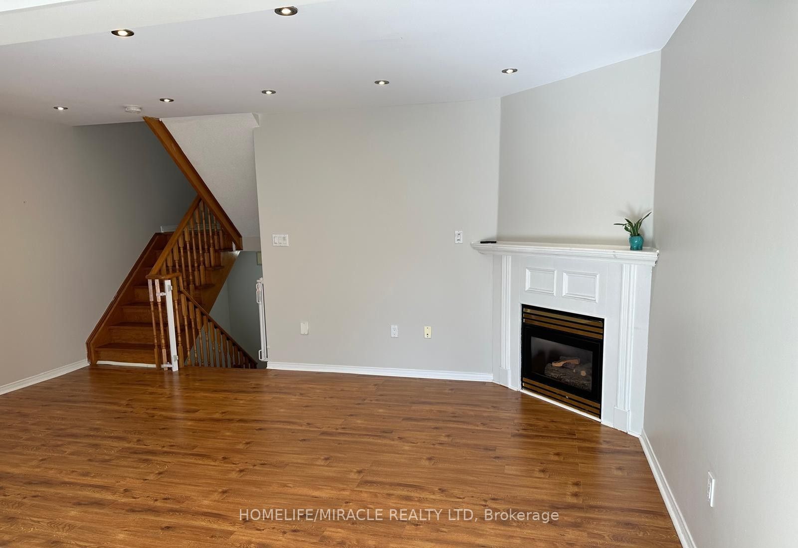 1588 South Parade Court 67