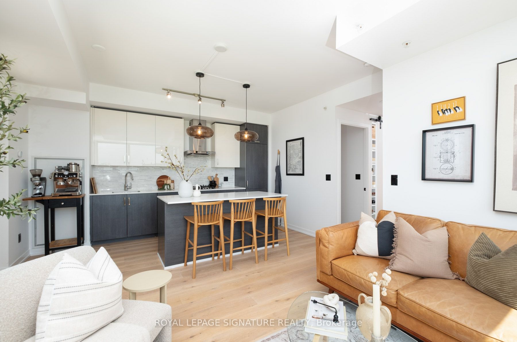 36 Howard Park Avenue 610
