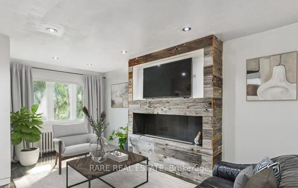 Photo of 73 Yarrow Road, Toronto, ON M6M 4E4 (MLS # W12450493)