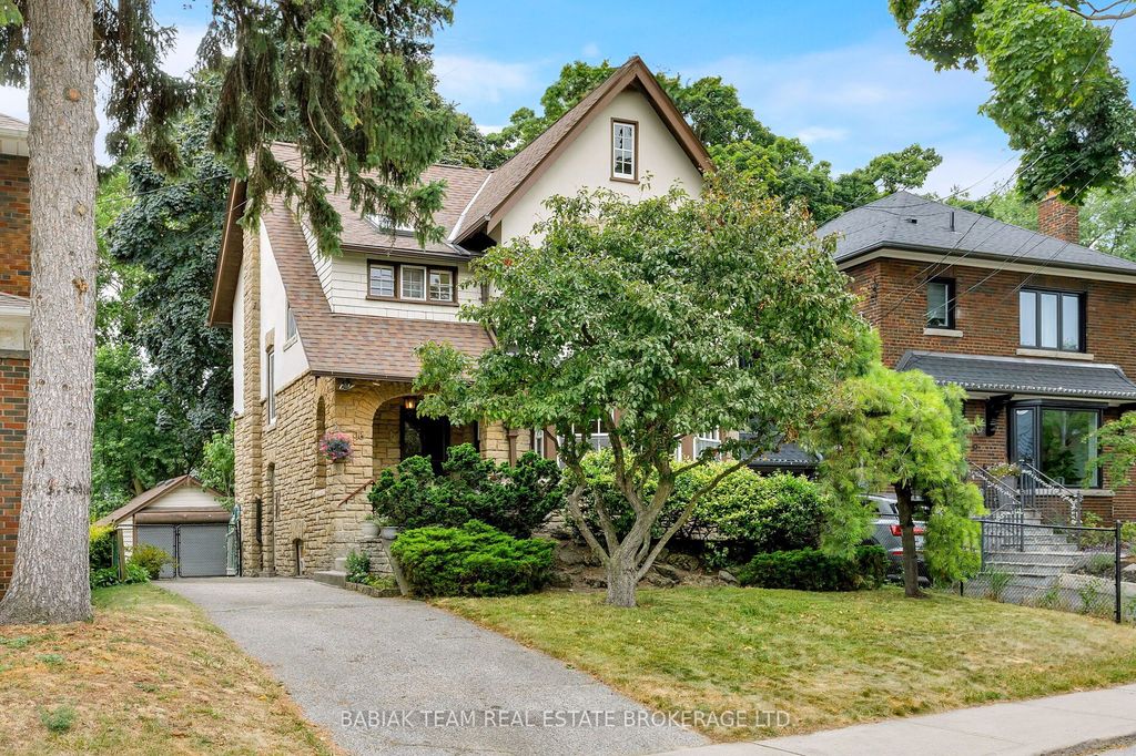 Photo of 16 Palisades N/A, Toronto, ON M6S 2W8 (MLS # W12414922)