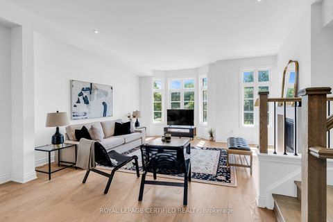 74A Thomas Street 10 Mississauga ON L5M 2R6