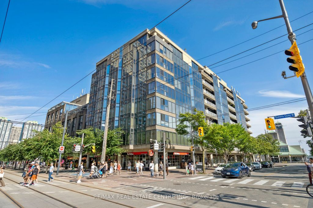 Photo of 251 Queens Quay W #504, Toronto, ON M5J 2N6 (MLS # C12728360)