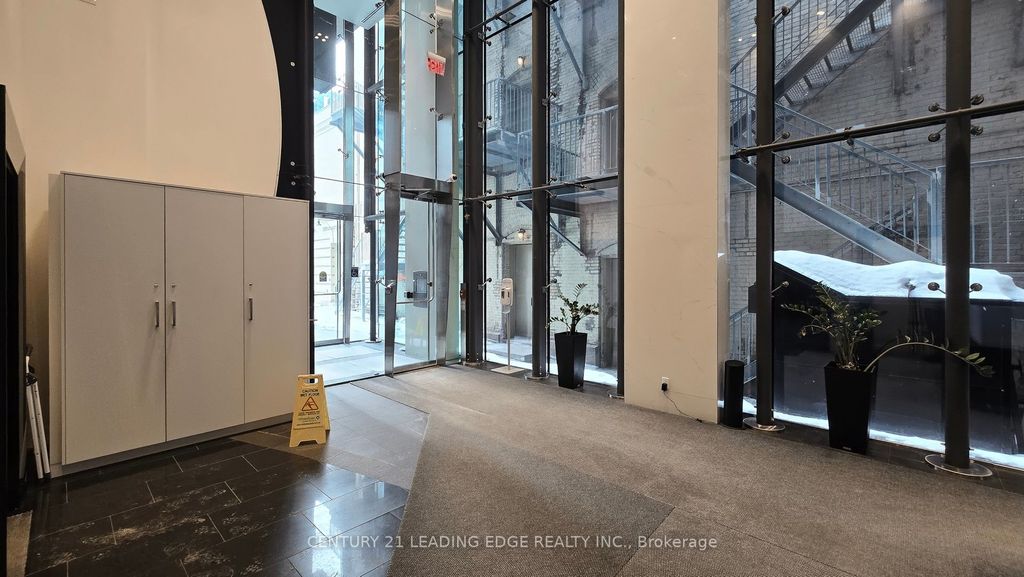 Photo of 224 KING Street W #804, Toronto, ON M5H 0A6 (MLS # C12778566)