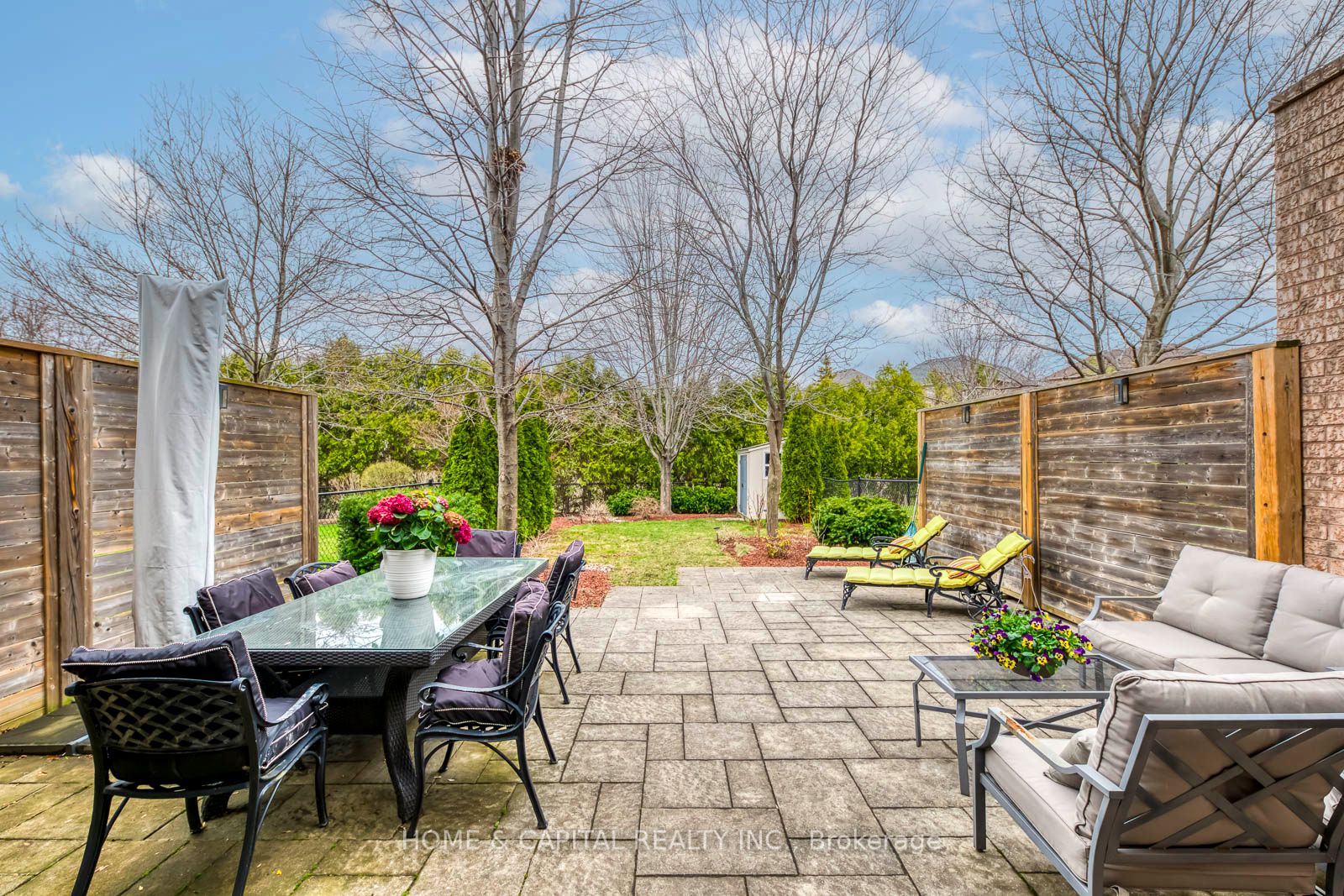 2287 KINGFISHER Court