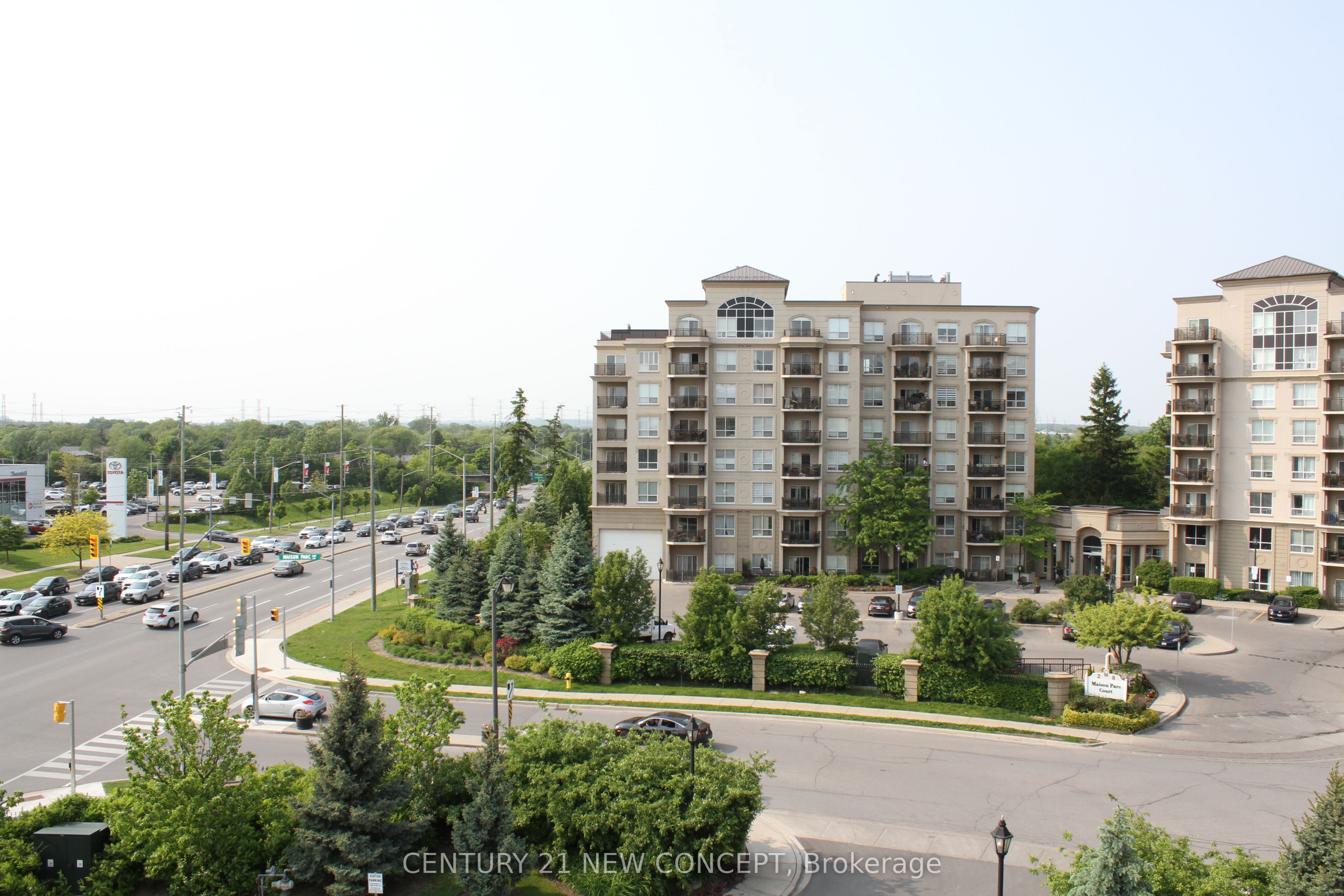 1 Maison Parc Court 502