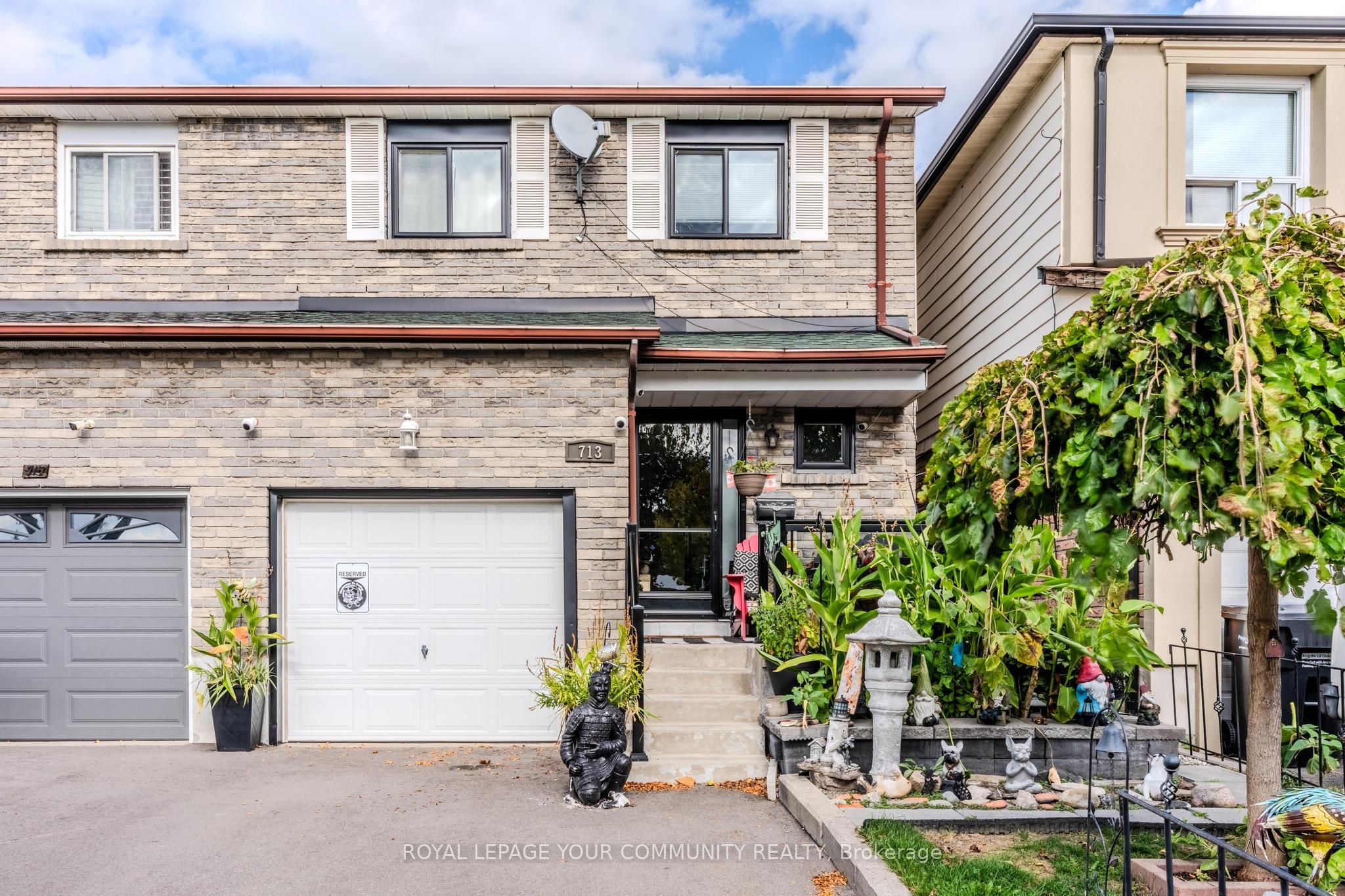 713 Ashburnha Place