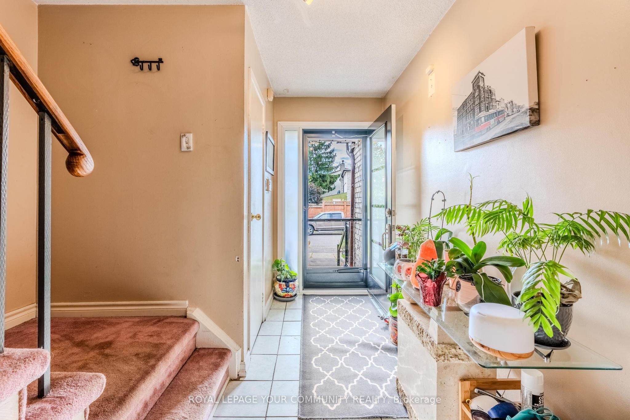 713 Ashburnha Place