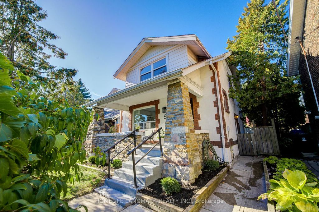 Photo of 5 Beachview Crescent, Toronto, ON M4E 2L4 (MLS # E12408269)