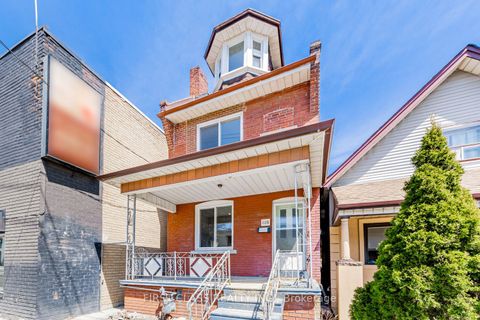 1113 Dufferin Street Toronto ON M6H 4B5