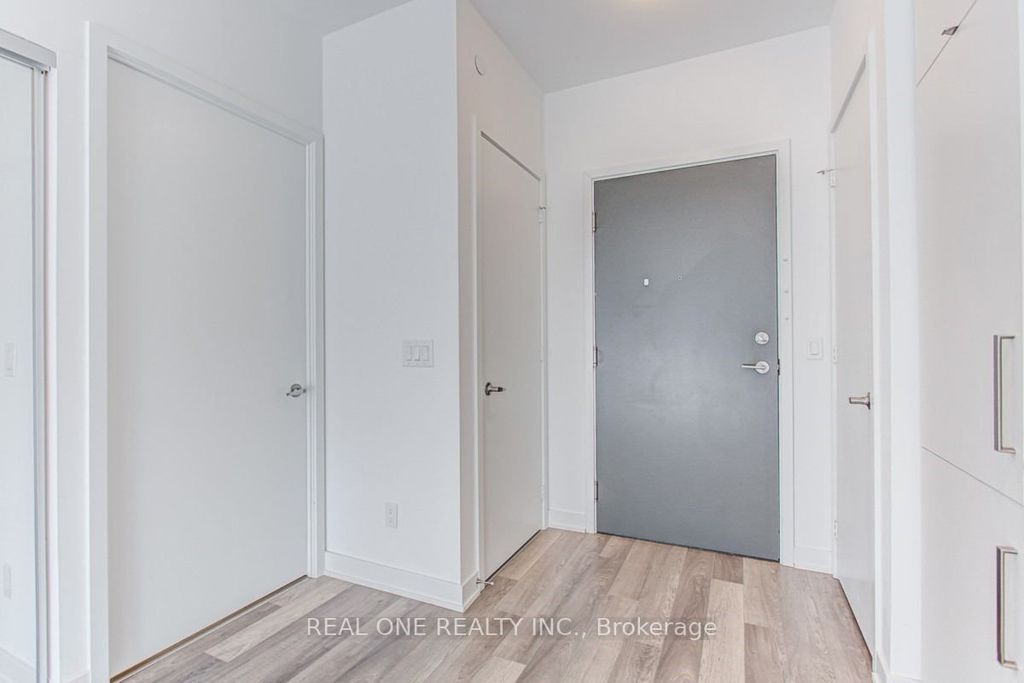 Photo of 5180 Yonge Street #2210, Toronto, ON M2N 5P6 (MLS # C12608726)