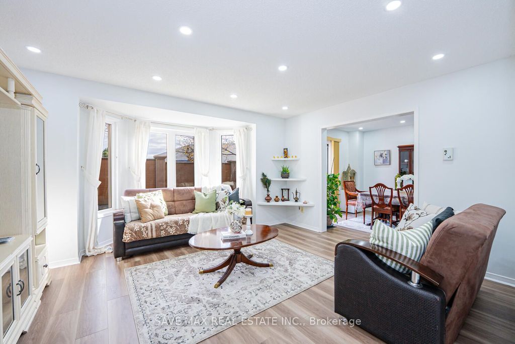 Photo of 40 Blue Spruce Street, Brampton, ON L6R 1C5 (MLS # W12554388)