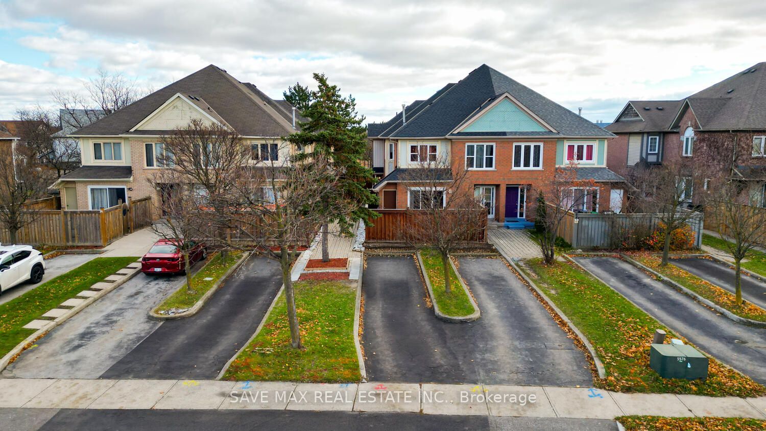 40 Blue Spruce Street