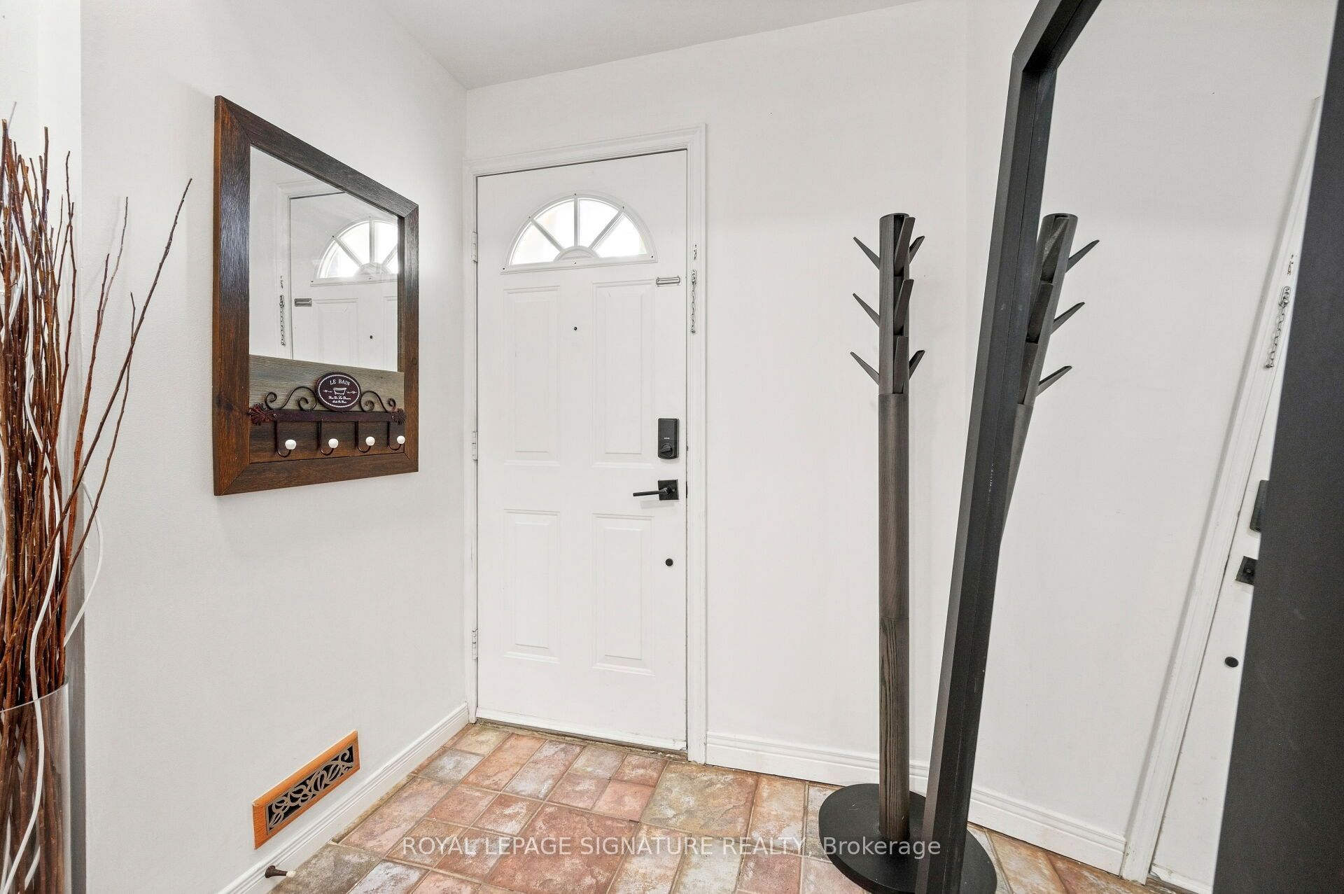 1221 Dundix Road 132