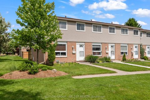Photo of 40 Tiffany Drive #64, London East, ON N5V 3N3 (MLS # X12656818)