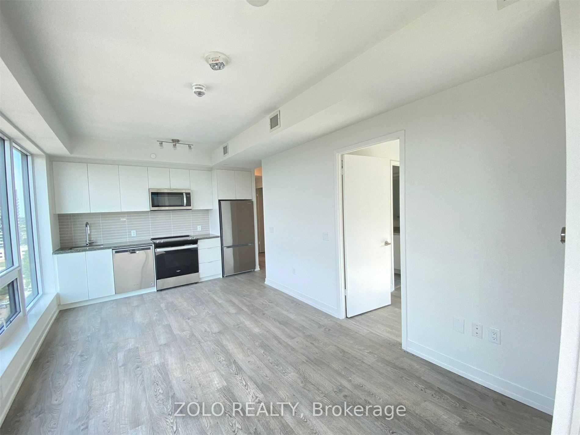 8868 Yonge Street 1602E