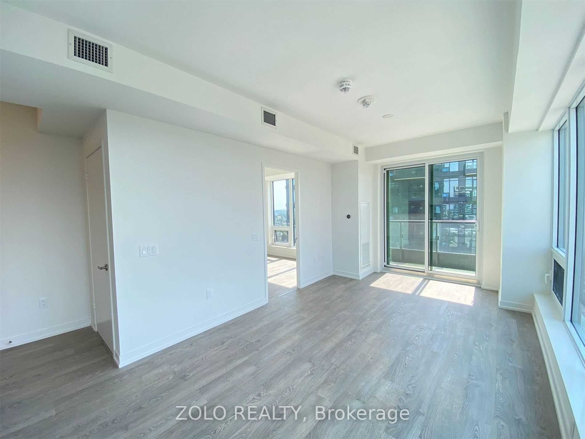 8868 Yonge Street 1602E