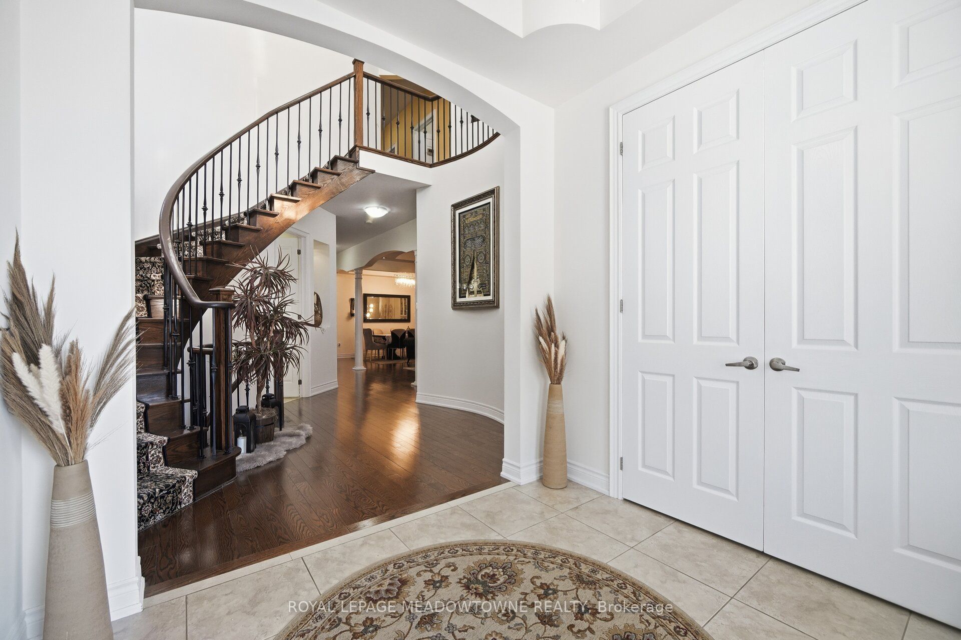 5221 Adobe Court